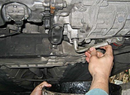 замена масла в акпп volkswagen touareg